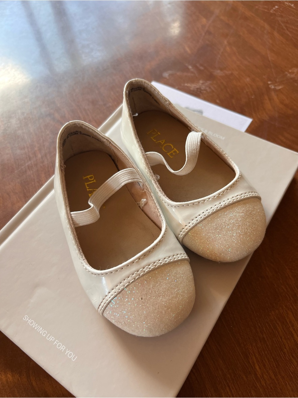 The Children's Place Cream Patent Mary Jane Shoes with Glitter Toe